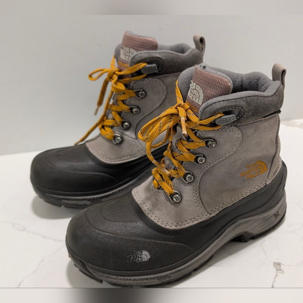 The North Face Suede Boys Chilkat Lace Waterproof Snow Insulated Winter Boots 2